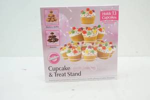 lot 144 image: Wilton treat stand
