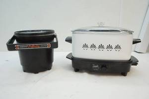 lot 158 image: kitchen cookware