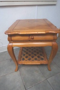lot 201 image: End Table with drawer