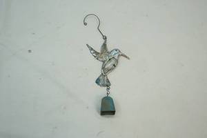 lot 228 image: Humming Bird Chime