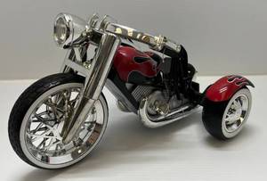 lot 44 image: Bratz Rock Angelz Black Motorbike Three Wheeler With Flames