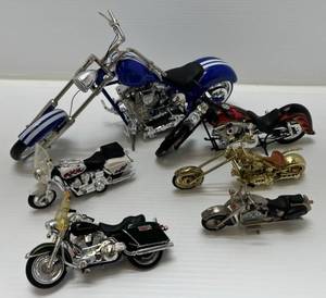 lot 47 image: Group Of Misc. Die-Cast Motorcycles One With Clock