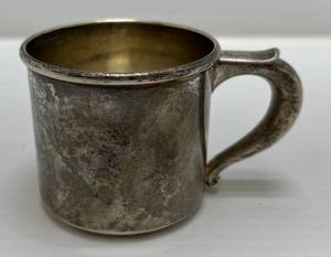 lot 53 image: Wallace Sterling 25 Baby Cup Weights 85 Grams  3 Oz.