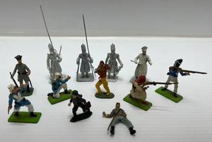 lot 59 image: Group Of Misc. Miniature Metal Solders And More