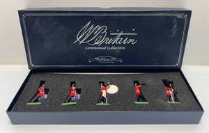lot 74 image: Vintage Miniature Metal W Britain # 00090 Scots Guards Drum And Bugle Set NIB