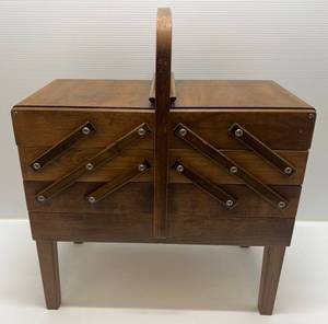 lot 135 image: Vintage Wooden Sewing Bax With Contents