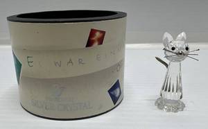 lot 165 image: Swarovski Miniature Cat