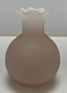 lot 187 image: Vintage Pink Frosted Glass Vase