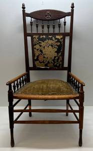 lot 250 image: Antique Wooden Spindle Chair (Needs Restoration)