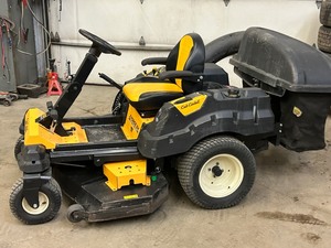 lot 4 image: Cub Cadet Z-Force FX Lawn Mower