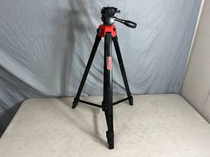 lot 22 image: Milwaukee Laser Tripod