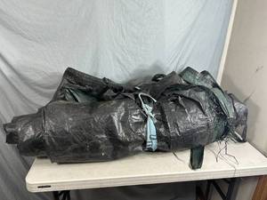 lot 80 image: Huge Demo Tarp