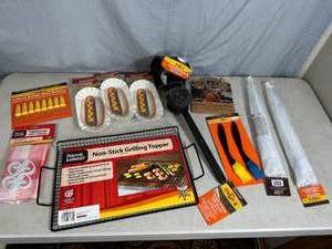 lot 83 image: New BBQ Grilling Accessories