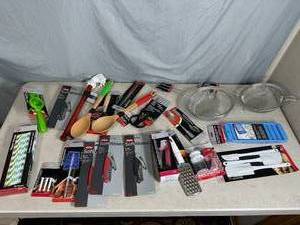 lot 94 image: Brand New Kitchen Cooking Utensils and Accessories