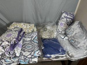lot 152 image: Assorted New Queen Size Quilts and Blankets
