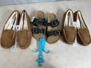 lot 163 image: 3 New Pairs Slippers and Sandals