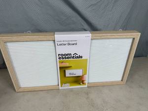 lot 174 image: New Message Board with Letters and Numbers