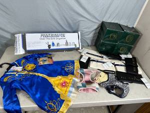 lot 191 image: New and Used Household Goods and Collectibles