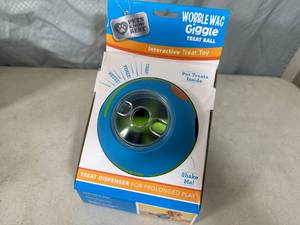 lot 211 image: New Wobble Wag Giggle Interactive Treat Ball