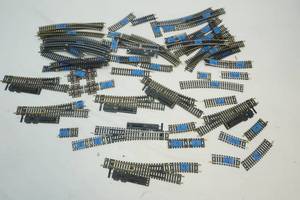 lot 55 image: HO Scale Railroad tracks