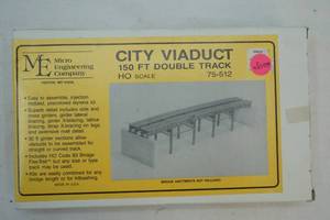 lot 62 image: Ho Scale railroad equipment