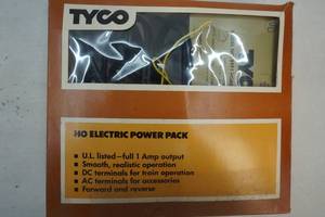 lot 97 image: Ho Scale railroad equipment
