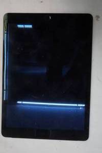 lot 135 image: Apple Ipad