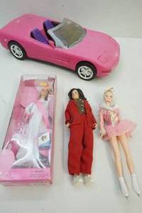 lot 146 image: Barbie Car and Barbies