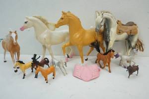 lot 180 image: Childrens Toys