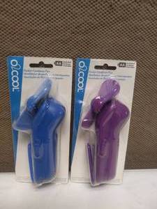 lot 8 image: 2 NEW O2 MINI PORTABLE FAN