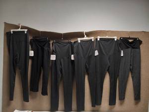 lot 47 image: 6 NEW ISABEL MATERNITY BY INGRID & ISABEL ACTIVE LEGGINGS XL