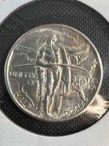 1926 US HALF DOLLAR OREGON TRAIL COMMEMORATIVE MS64