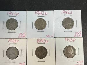GROUP OF 13 US WWII WAR TIME SILVER NICKELS
