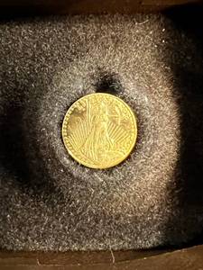 2 SMALL GOLD COINS ST GAUDENS COMMEMS 1gram or less VERY SMALL