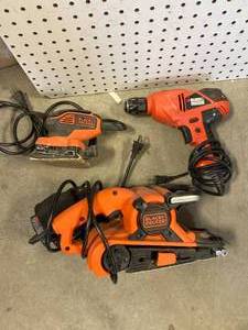 Lot of 2 Black & Decker Sanders & Drill