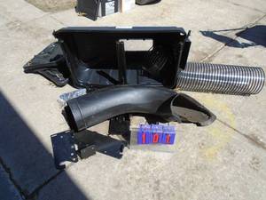Craftsman 4246 dual bagger system. Appears Complete. As shown.