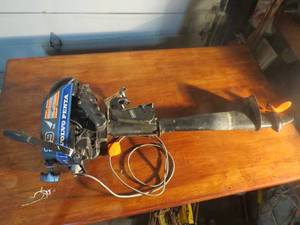 lot 9 image: Vintage - Volvo Penta 39 Boat Motor