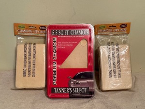 lot 67 image: 3 Piece Lot of Chamois - One Cloth and 2 Sponges