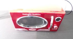 Nostalgia Retro Compact Countertop Microwave Oven, 0.7 Cu. Ft. 700-Watts with LED Digital Display
