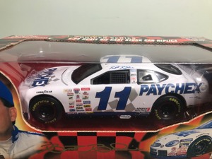 lot 226 image: 1998 Nascar Racing Champions Signature Driver Series Brett Bodine #11  Paychex 124 scale die cast stock car