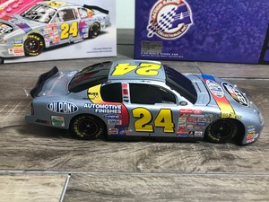 lot 233 image: 2000 Nascar Action Racing Collectibles Jeff Gordon #24  DuPont Nascar 2000 124 scale die cast stock car