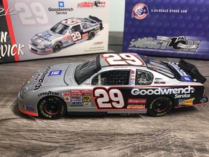 lot 238 image: 2002 Nascar Action 10th Anniversary Kevin Harvick #29  GM Goodwrench Service 124 scale die cast stock car