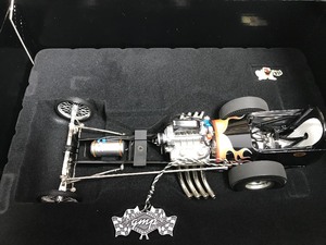 lot 325 image: 2002 GMP Big Daddy Don Garlits Swamp Rat 1B 1959 world speed record 118 scale die cast dragster