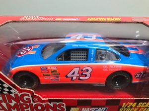 lot 338 image: 1996 Nascar Racing Champions Bobby Hamilton #43  STP 124 scale die cast stock car