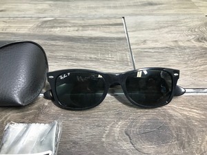 lot 351 image: Ray Ban Sunglasses