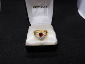 lot 21 image: Rings.bracelets, necklaces, pin, earrings and more