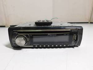 lot 36 image: Pioneer car sterio w remote