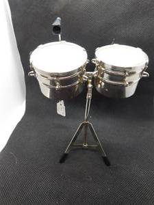 lot 65 image: Mini metal drums