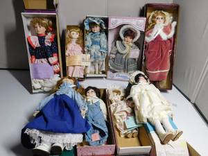 lot 110 image: 9 porclean dolls