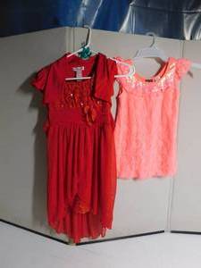 lot 112 image: Girls dress and top